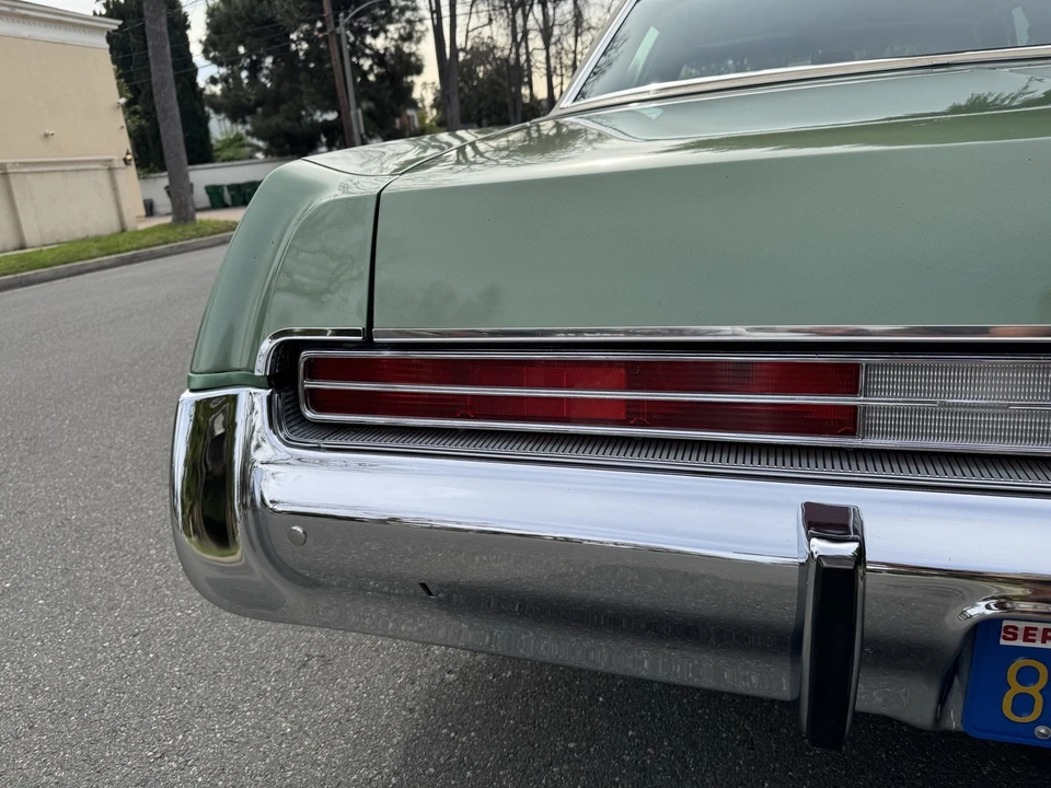 1976 Chrysler Newport - Image 24 of 31