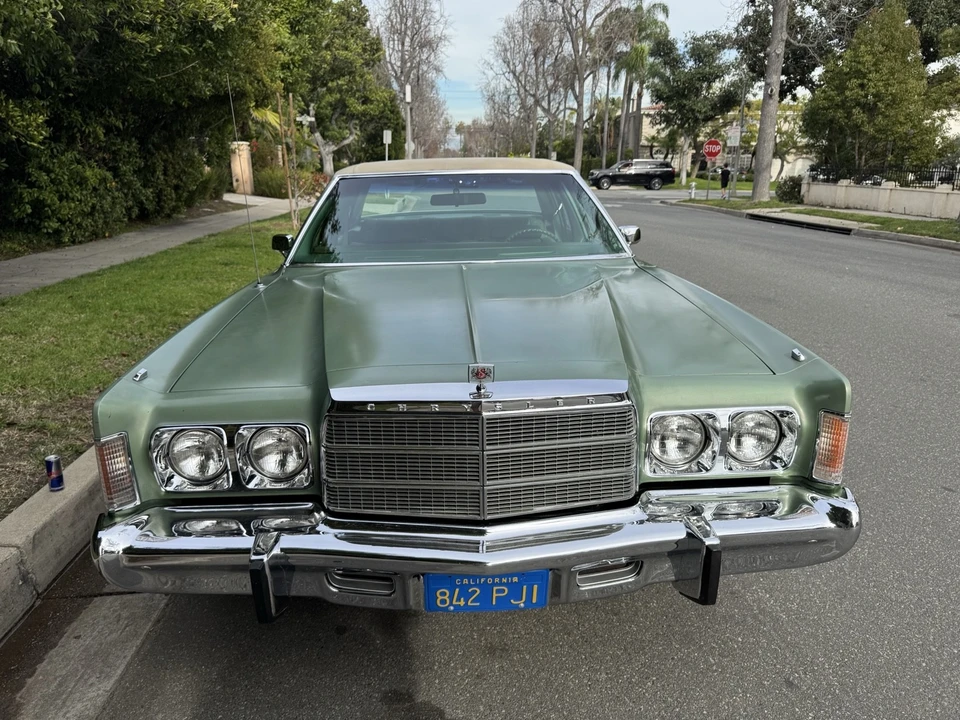 1976 Chrysler Newport - Image 10 of 31