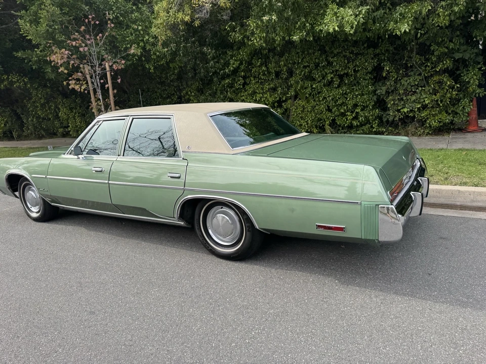 1976 Chrysler Newport - Image 4 of 21
