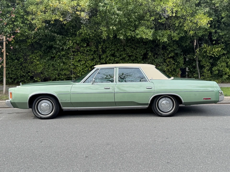 1976 Chrysler Newport - Image 18 of 31