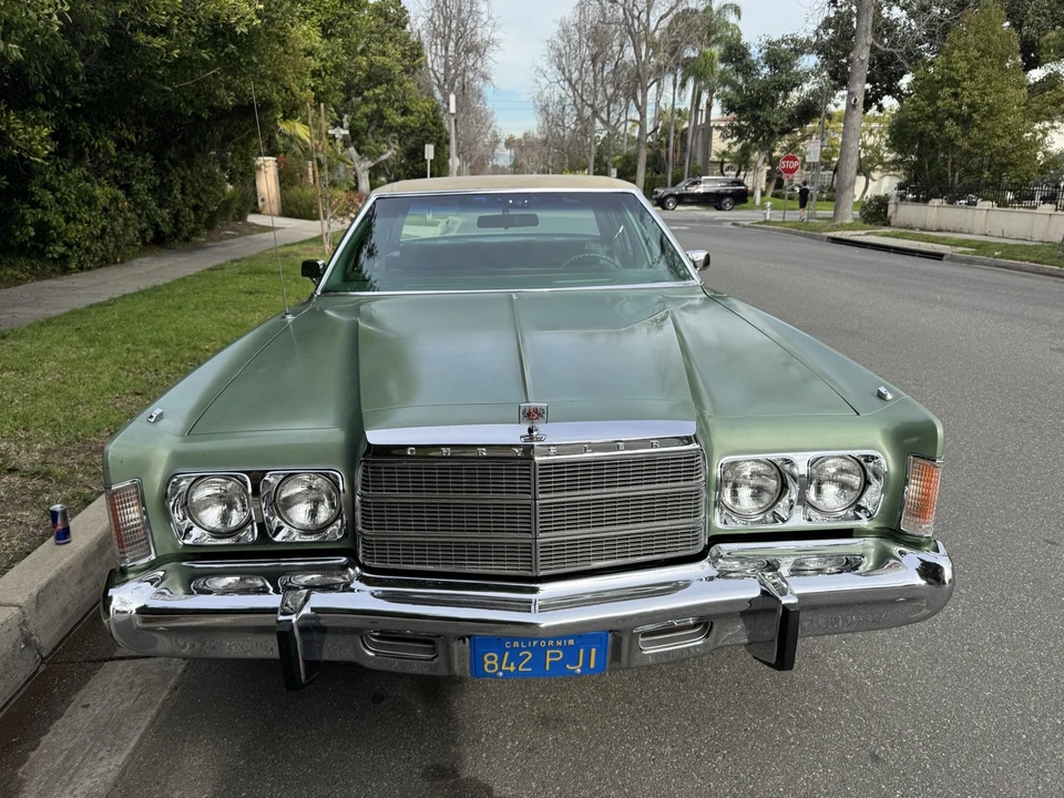 1976 Chrysler Newport - Image 10 of 21