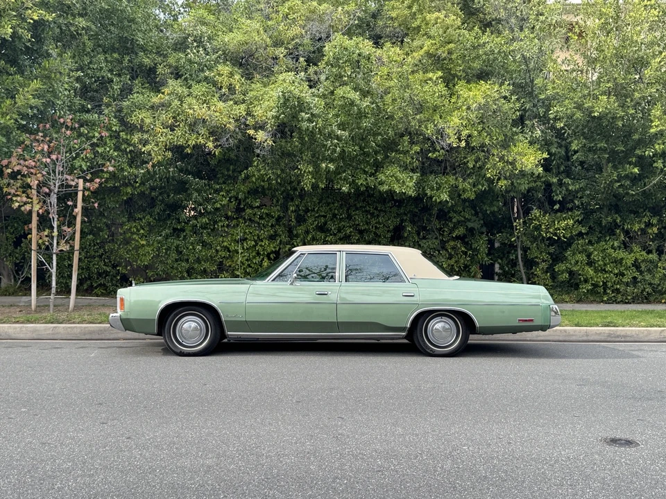 1976 Chrysler Newport - Image 2 of 21