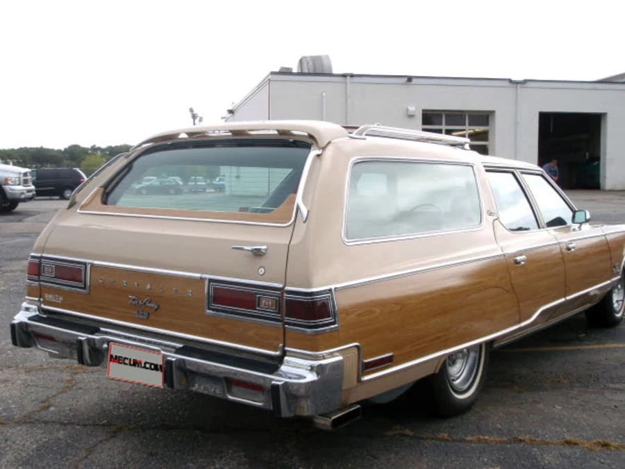 1976 Chrysler Town & Country - Image 2 of 6