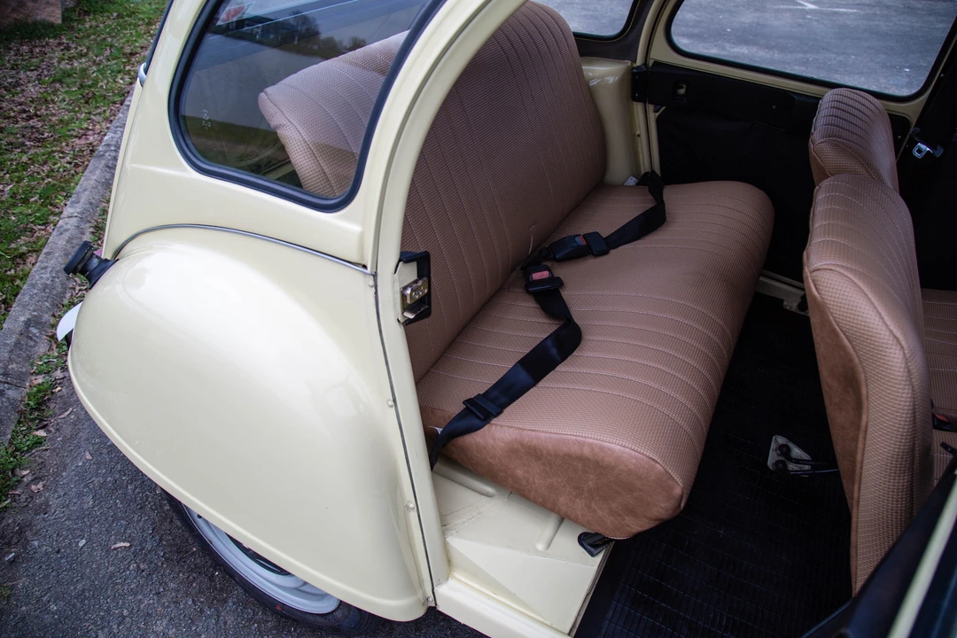 1976 Citroen 2CV - Image 15 of 25