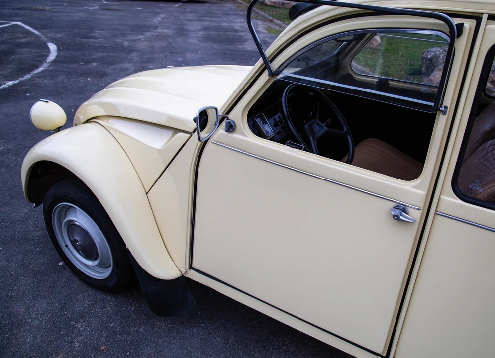 1976 Citroen 2CV - Image 10 of 25