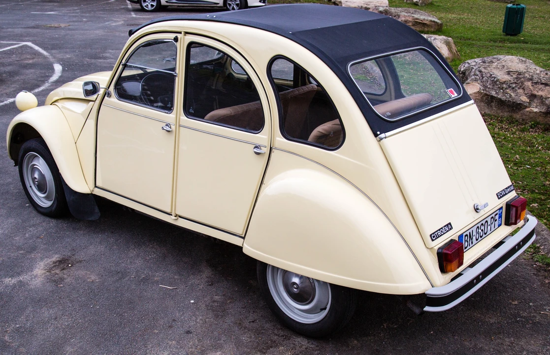 1976 Citroen 2CV - Image 6 of 25