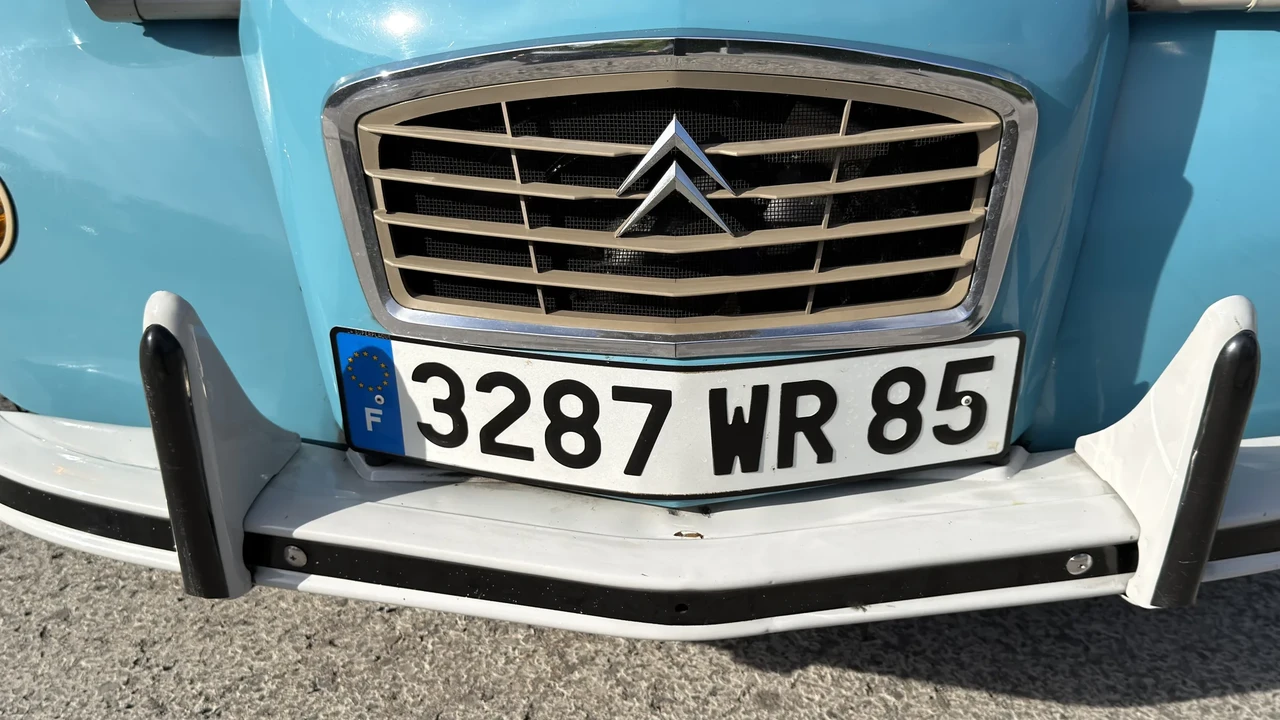 1976 Citroen 2CV - Image 28 of 31