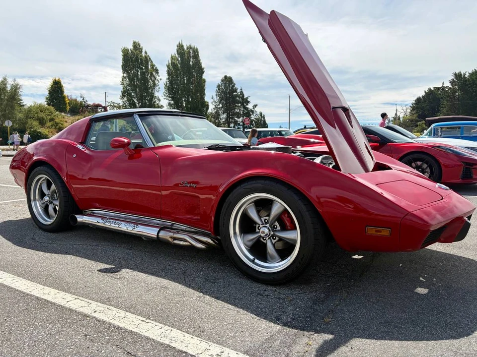 1976 Chevrolet Corvette C3 - Image 3 of 18