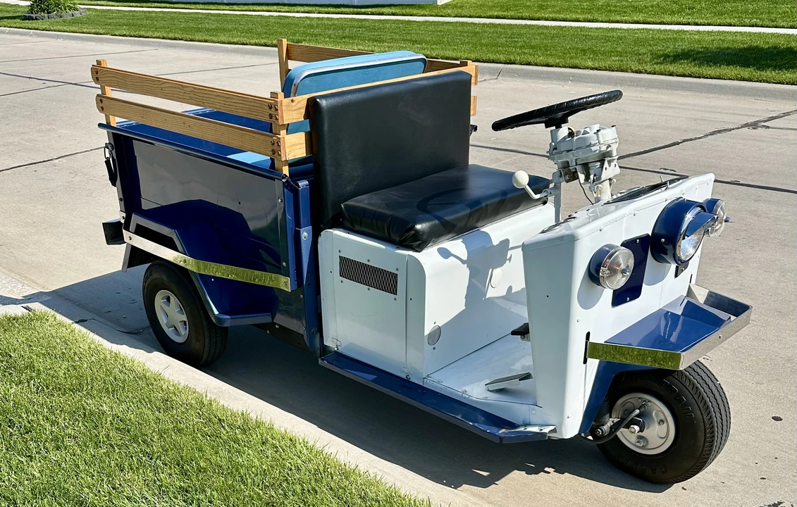 1976 Cushman - Image 5 of 31
