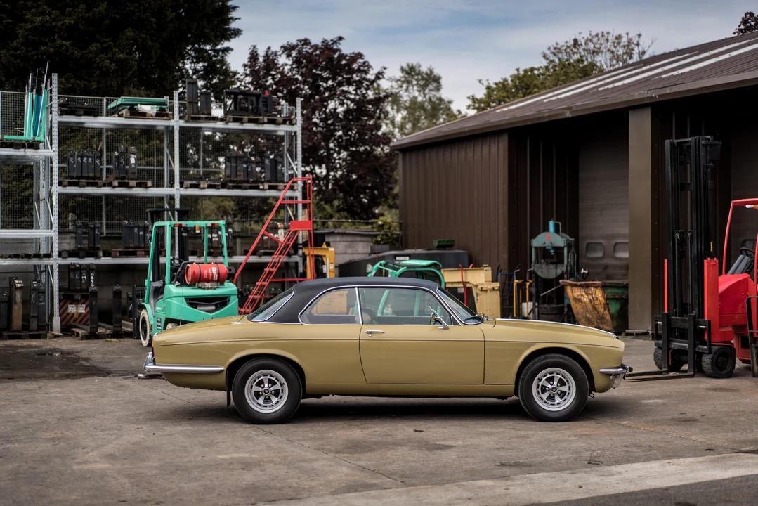 1976 Daimler - Image 11 of 31