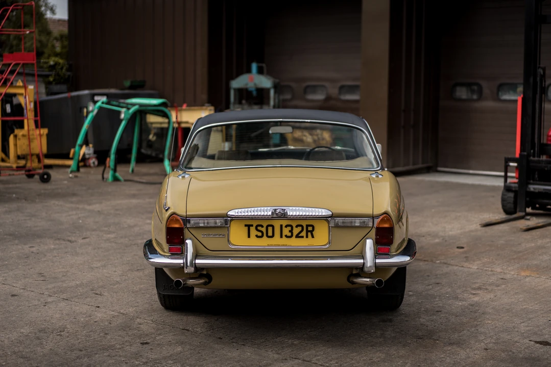 1976 Daimler - Image 16 of 31