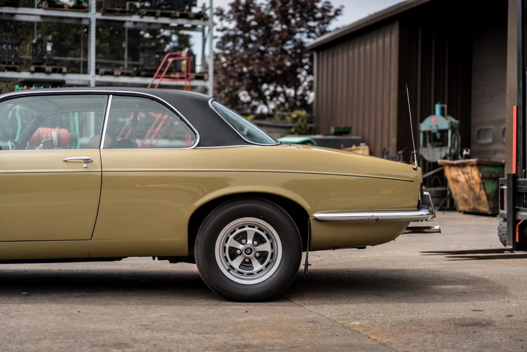 1976 Daimler - Image 6 of 31