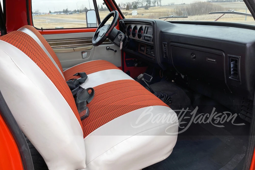 1976 Dodge Ramcharger - Image 3 of 10