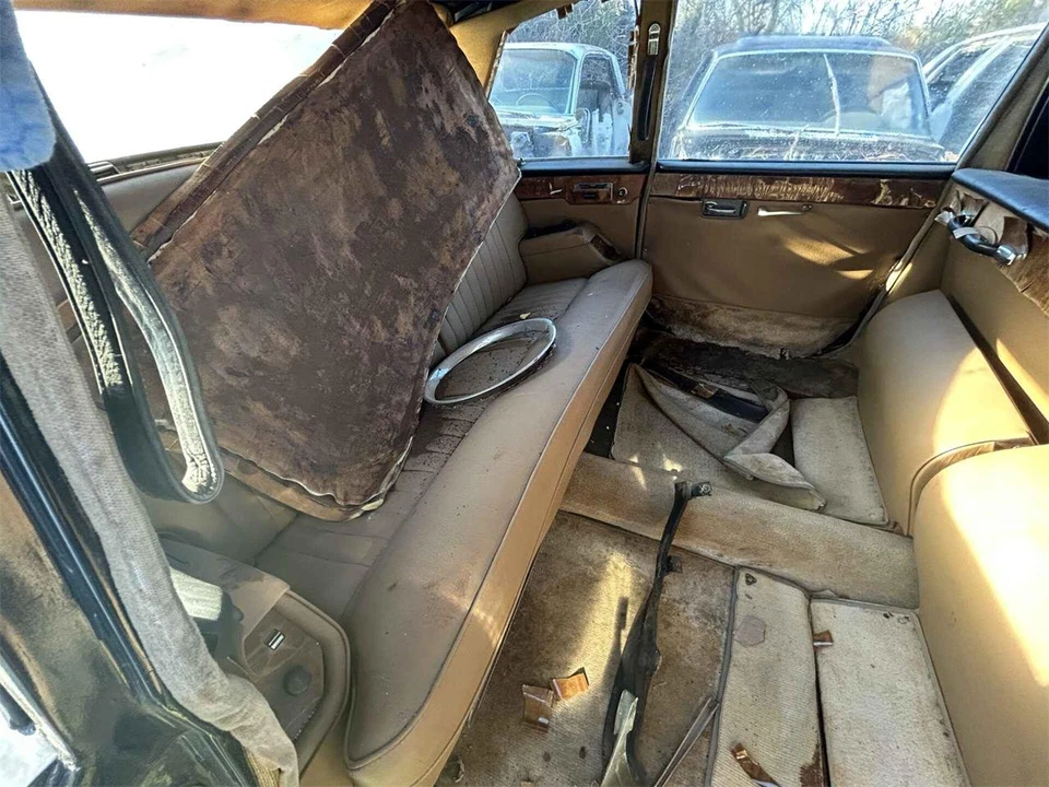 1976 Daimler - Image 11 of 11