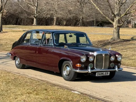 1976 Daimler DS420 Limousine