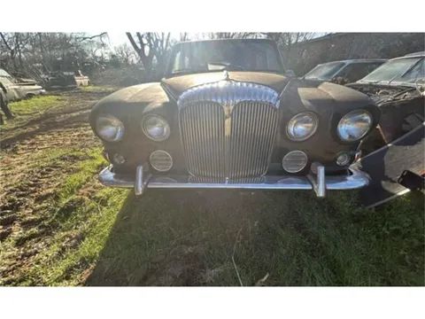1976 Daimler DS420