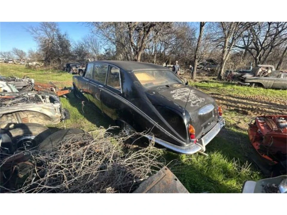 1976 Daimler - Image 10 of 11