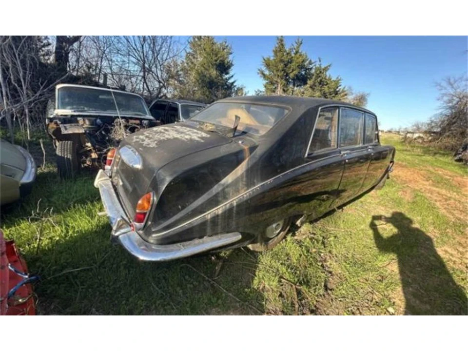 1976 Daimler - Image 9 of 11