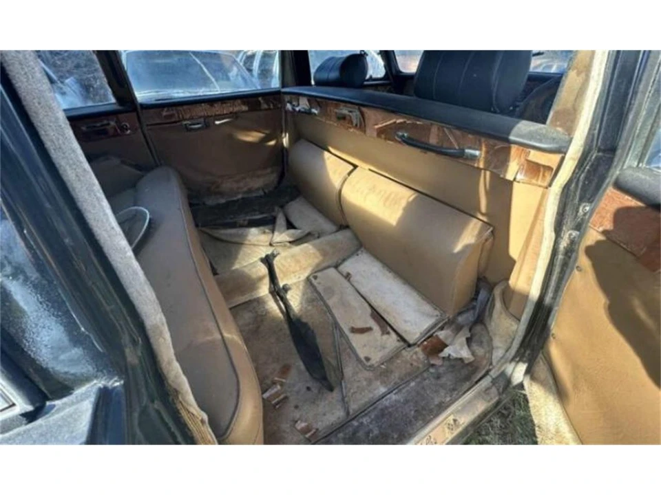 1976 Daimler - Image 3 of 11