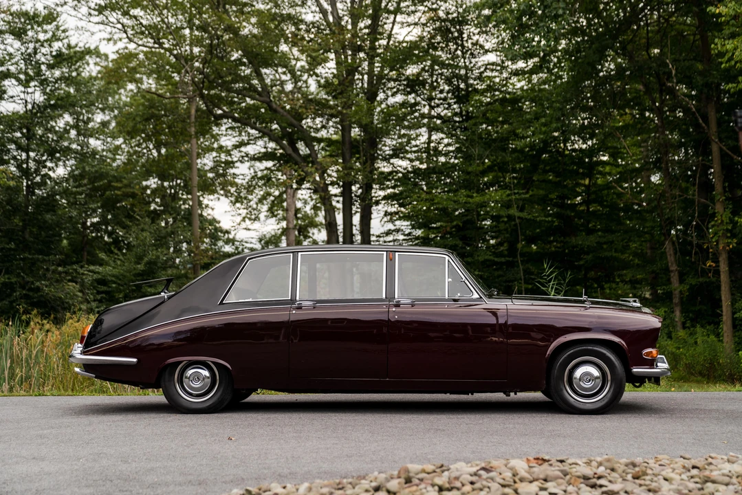 1976 Daimler - Image 9 of 31