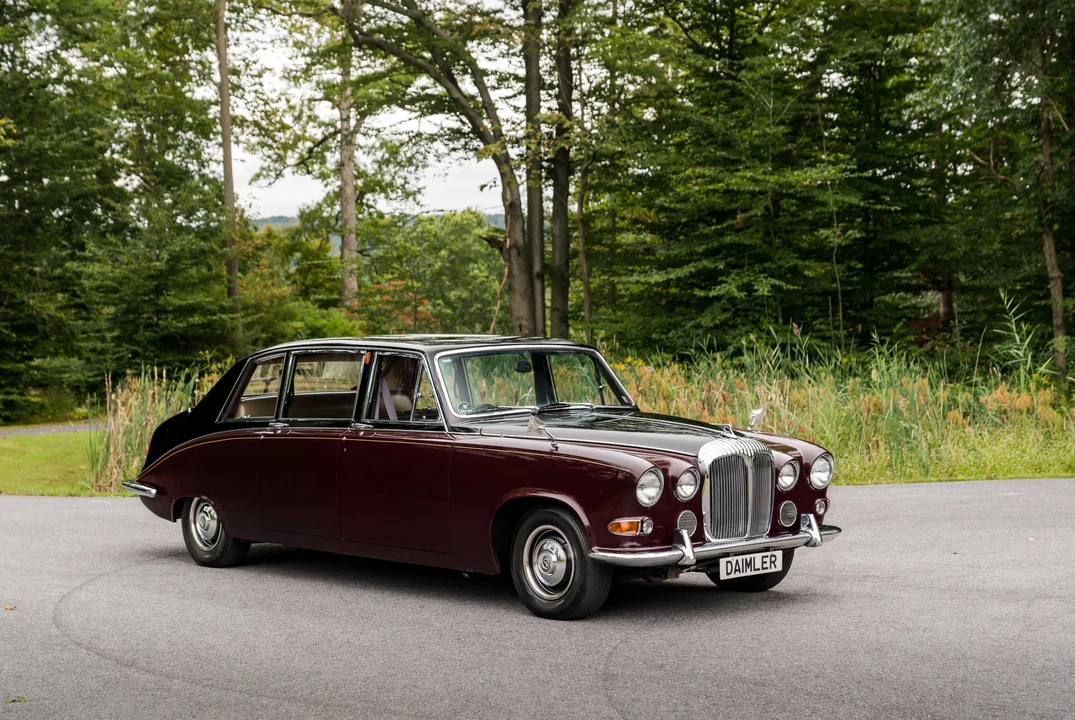 1976 Daimler - Image 10 of 31