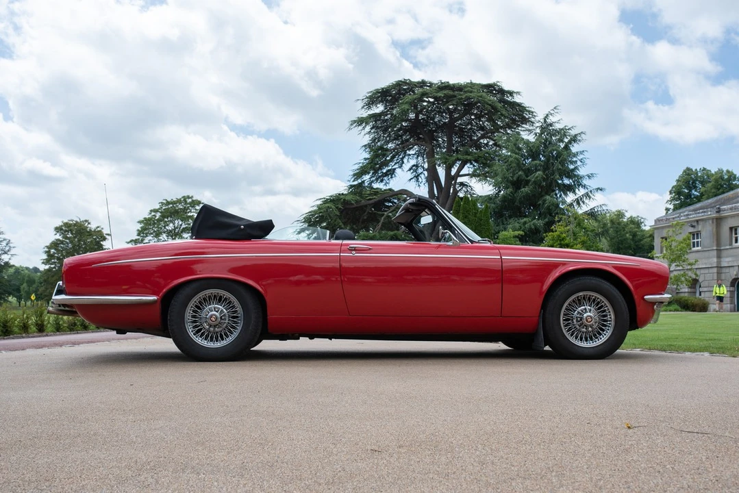 1976 Daimler - Image 11 of 30