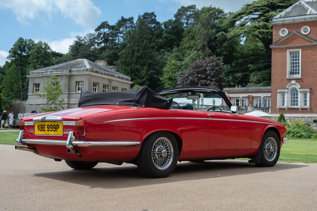 1976 Daimler - Image 8 of 30