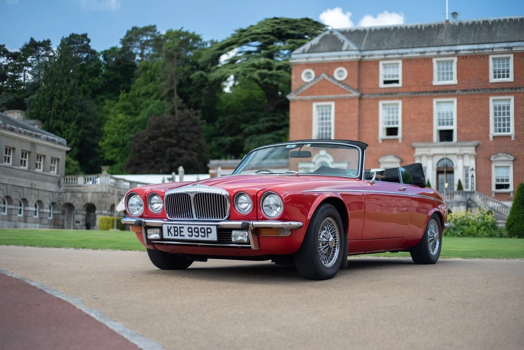 1976 Daimler - Image 4 of 30