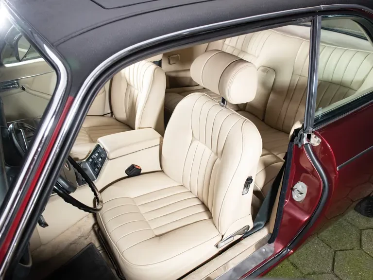 1976 Daimler - Image 14 of 28