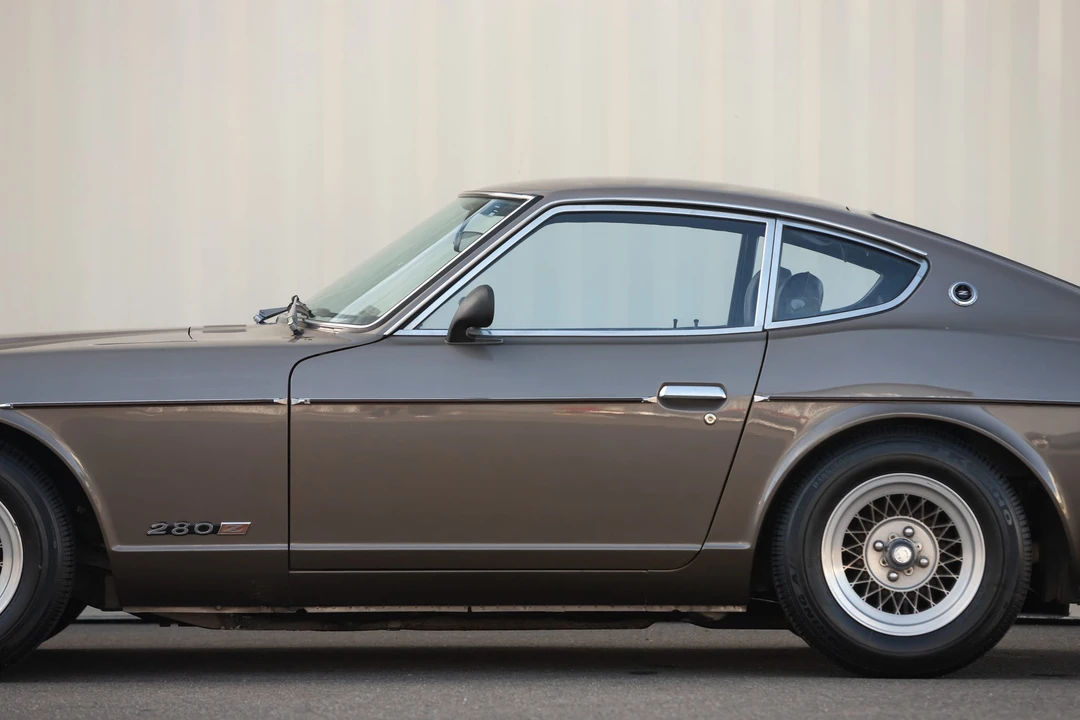 1976 Nissan Fairlady Z 1st Gen - Image 17 of 31