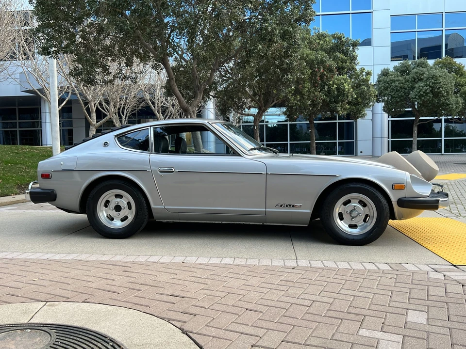 1976 Nissan Fairlady Z 1st Gen - Image 29 of 31