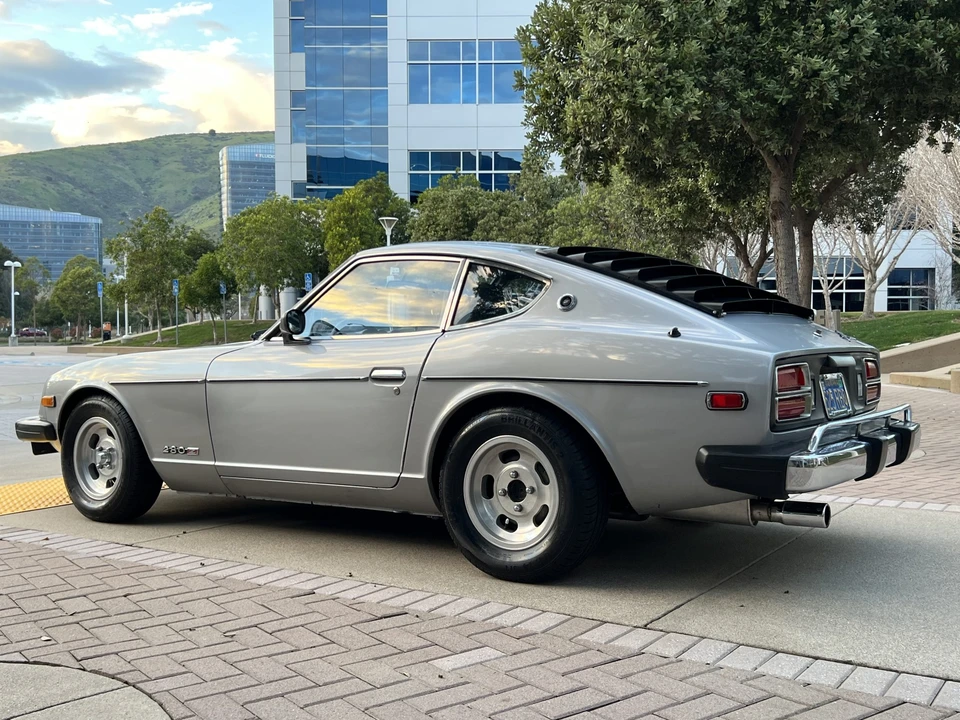 1976 Nissan Fairlady Z 1st Gen - Image 13 of 31