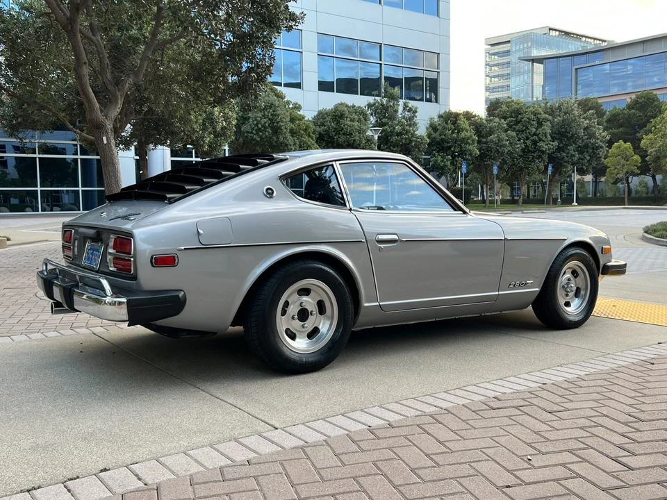 1976 Nissan Fairlady Z 1st Gen - Image 24 of 31