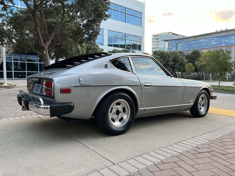 1976 Nissan Fairlady Z 1st Gen - Image 23 of 31