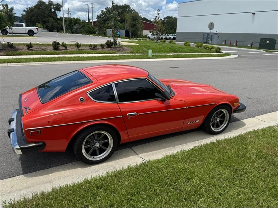 1976 Nissan Fairlady Z 1st Gen - Image 5 of 7