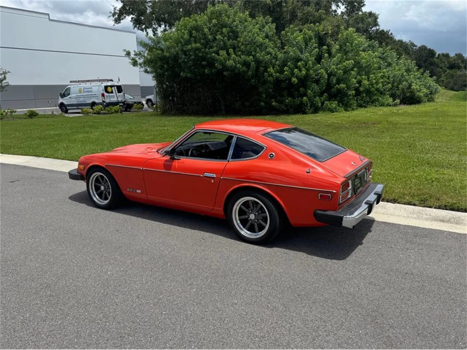 1976 Nissan Fairlady Z 1st Gen - Image 4 of 7