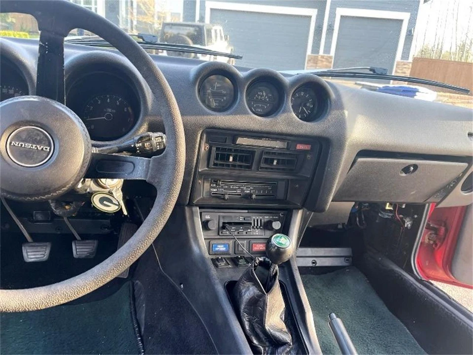 1976 Nissan Fairlady Z 1st Gen - Image 11 of 12