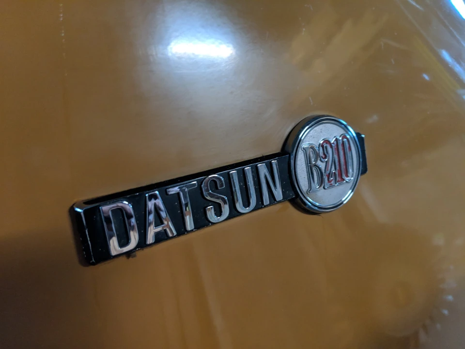 1976 Nissan - Image 8 of 31