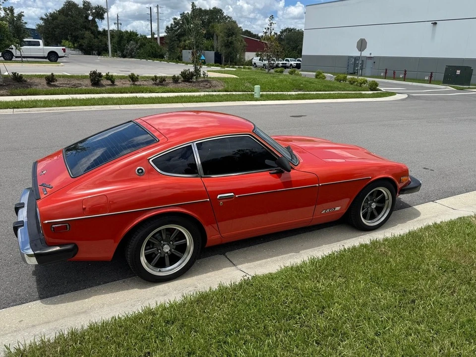 1976 Nissan Fairlady Z 1st Gen - Image 5 of 7