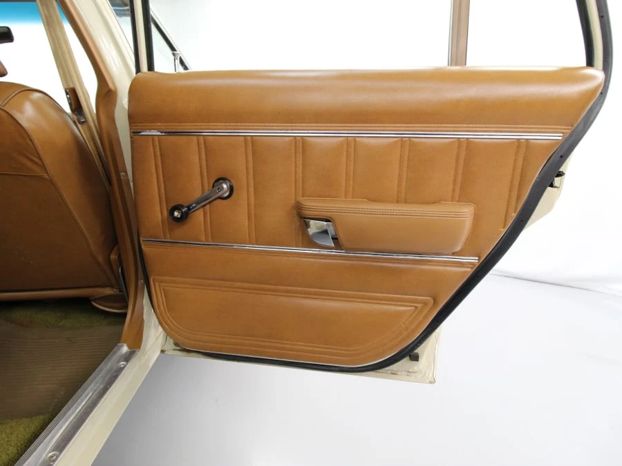 1976 Dodge Aspen - Image 9 of 31