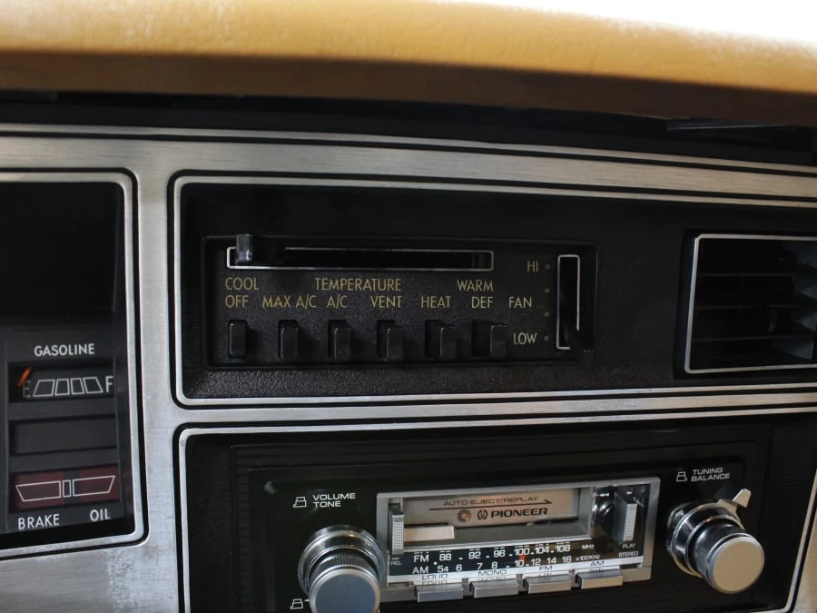 1976 Dodge Aspen - Image 27 of 31