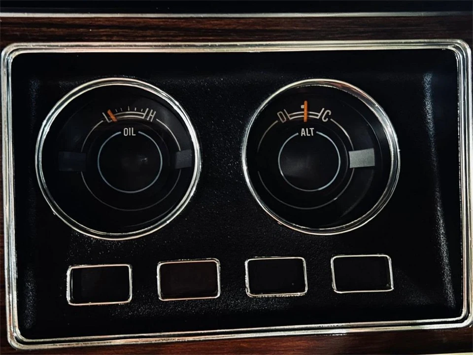 1976 Dodge Charger 4th Gen - Image 16 of 31