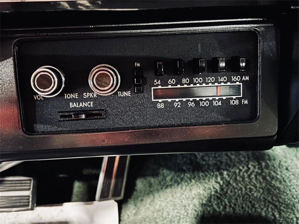 1976 Dodge Charger 4th Gen - Image 17 of 31