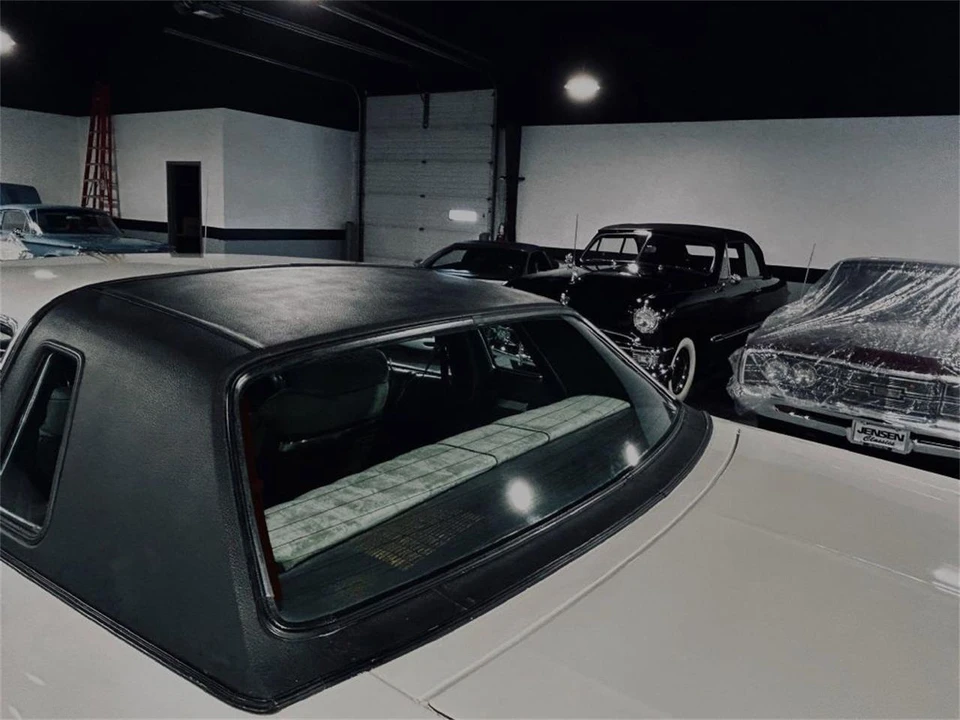 1976 Dodge Charger 4th Gen - Image 23 of 31