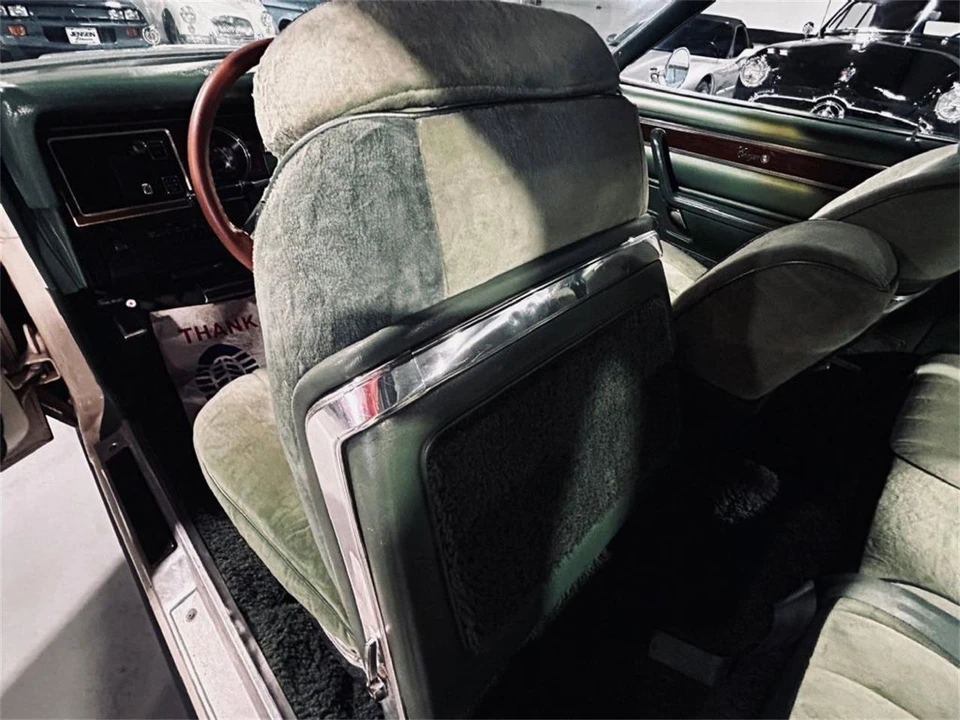 1976 Dodge Charger 4th Gen - Image 18 of 31