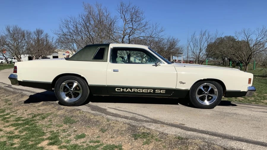 1976 Dodge Charger 4th Gen - Image 2 of 14