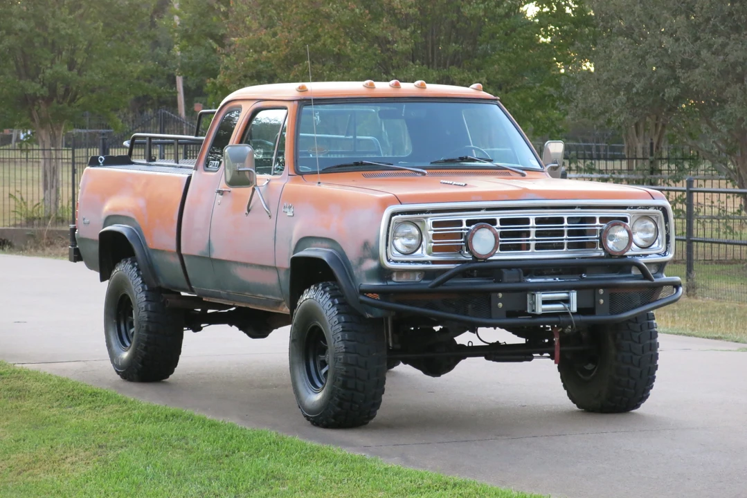 1976 Dodge Power Wagon - Image 2 of 31