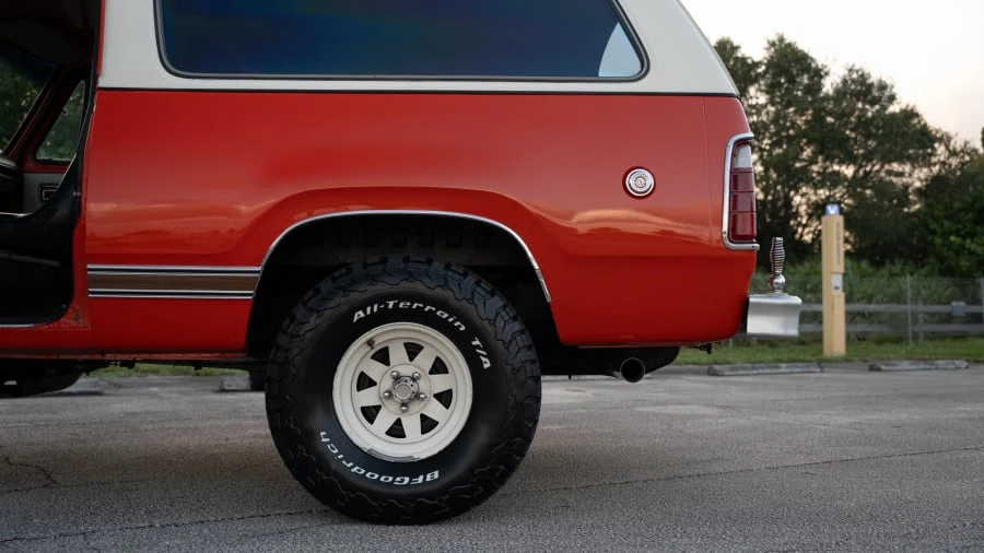 1977 Dodge Ramcharger - Image 11 of 31