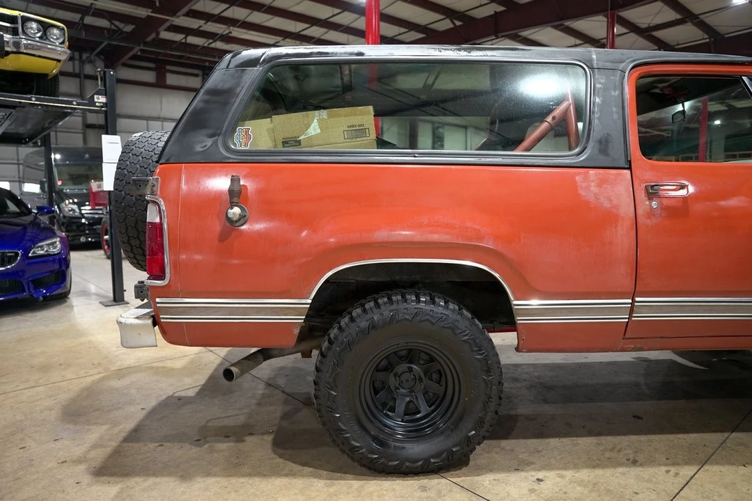 1976 Dodge Ramcharger - Image 9 of 12