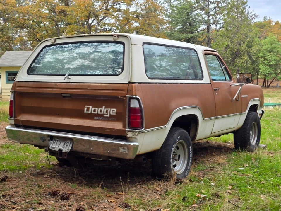 1976 Dodge Ramcharger - Image 8 of 21